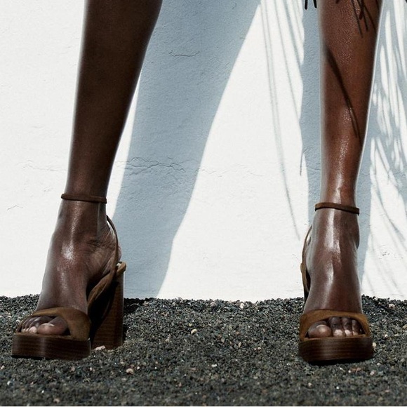 NWOT ZARA brown suede block heel sandals 70s - Picture 2 of 6